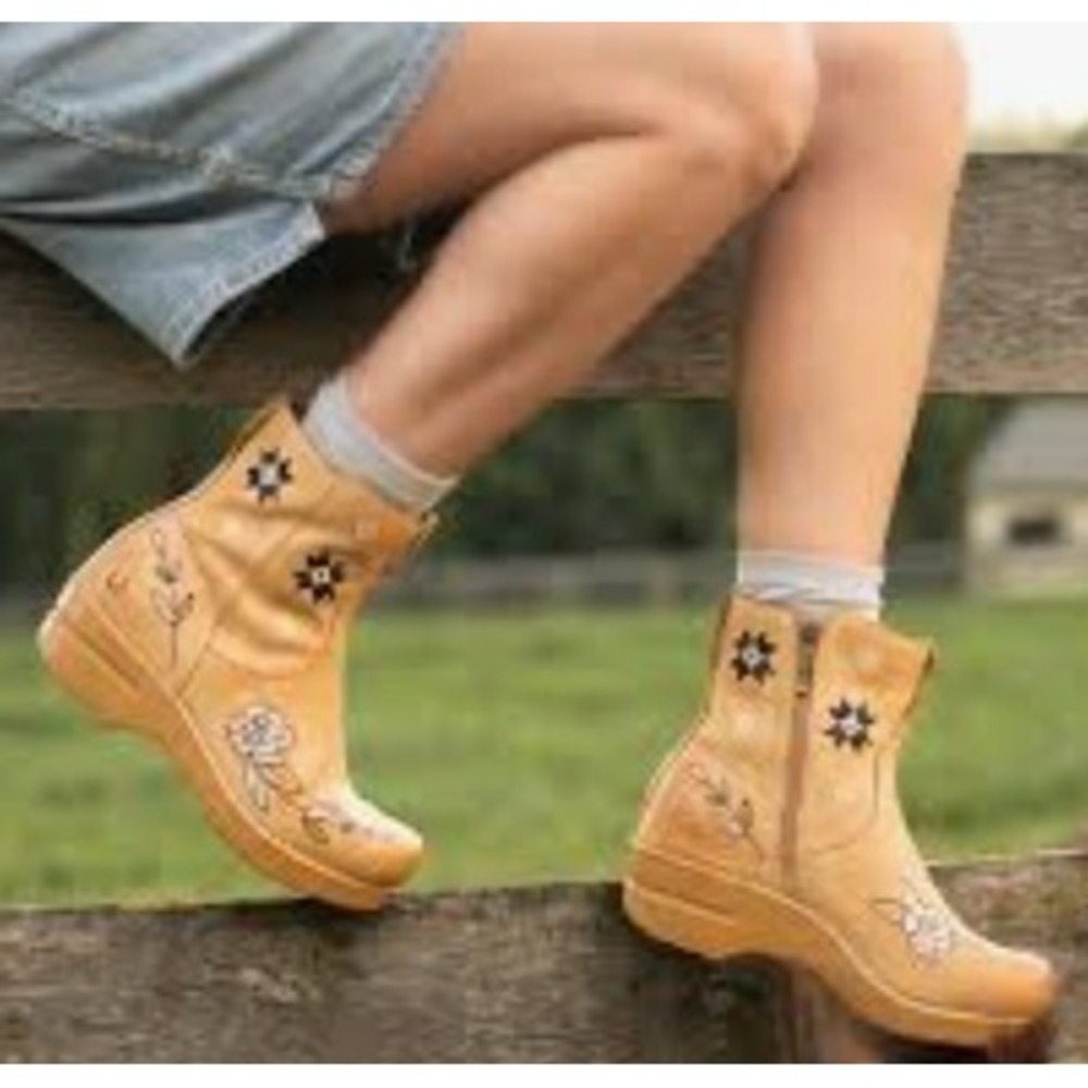 Dansko x Jenni Earle Tan Leather Embroidered Platform Clog Boots 38